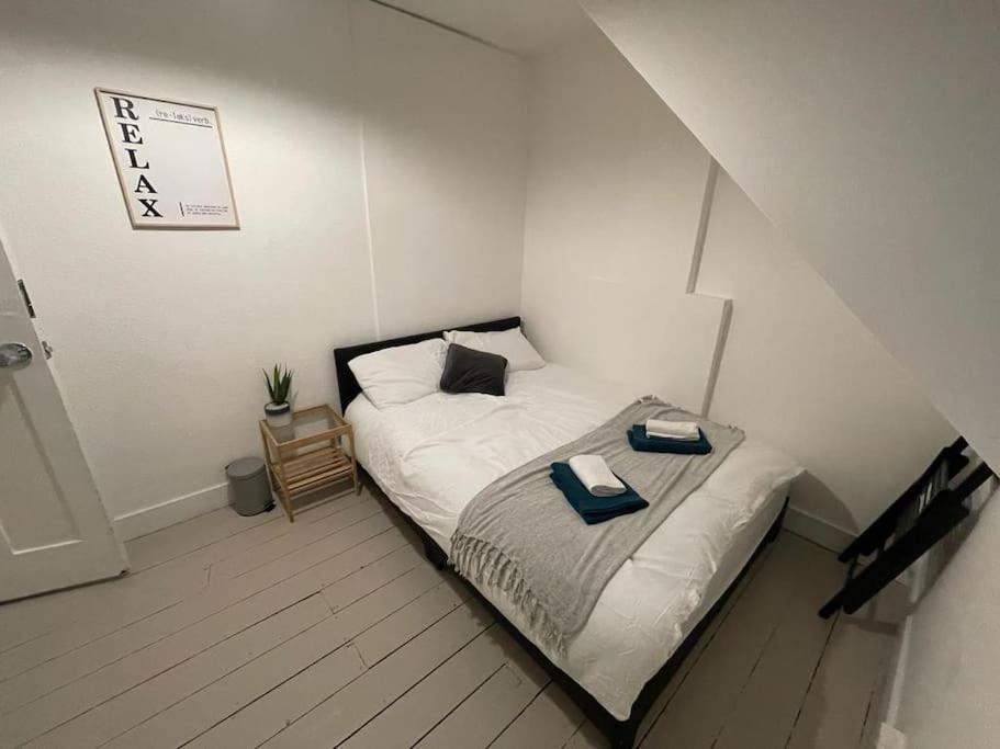 Comfortable 2 Bedroom On Tower Bridge London Luaran gambar